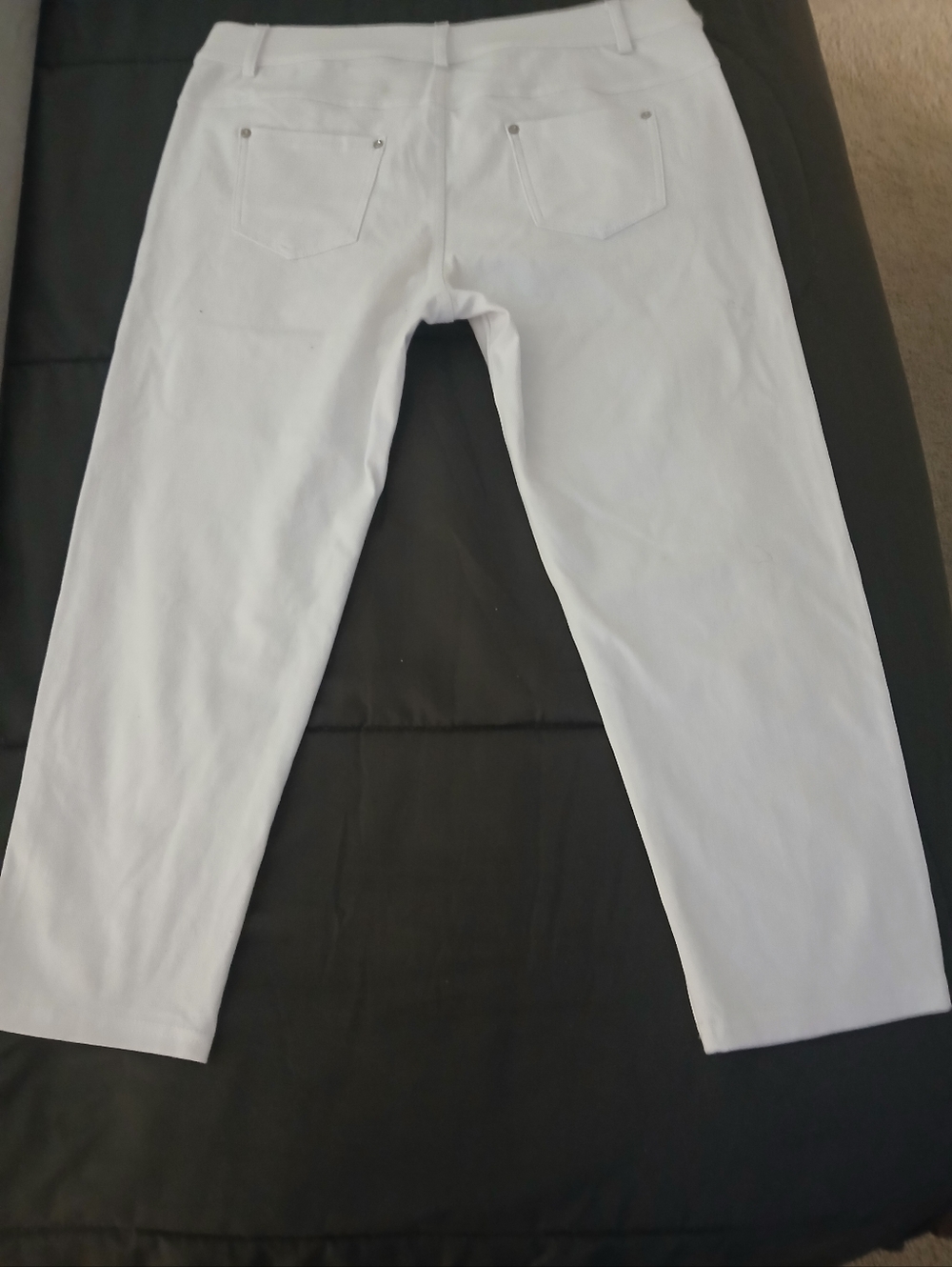 White Stretch Capri Pants - Picture 2 of 3